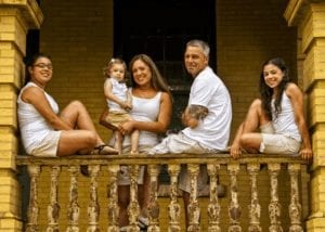 family-photos-at-the-beach